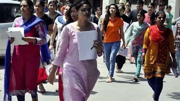 ମୁଖ୍ୟମନ୍ତ୍ରୀଙ୍କ ବଡ଼ ଘୋଷଣା, ଏଣିକି ମହିଳାଙ୍କ ପାଇଁ ସରକାରୀ ଚାକିରିରେ ୩୫% ସଂରକ୍ଷଣ