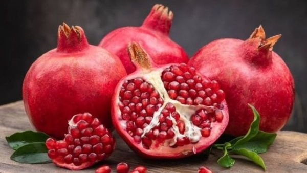 ସପ୍ତାହରେ ୩ଥର ଡାଳିମ୍ବ ଖାଇବା ଦ୍ୱାରା ଆପଣଙ୍କୁ ୬ଟି ଆଶ୍ଚର୍ଯ୍ୟଜନକ ଲାଭ ମିଳିବ, ହୃଦରୋଗର ଆଶଙ୍କା ମଧ୍ୟ କମିଯିବ