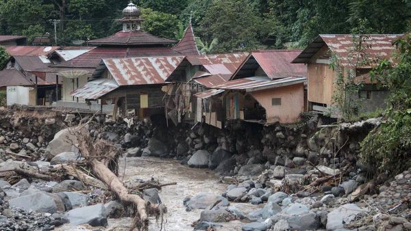 ପାକିସ୍ତାନ ବାଦଲଫଟା ବର୍ଷା ; ମୃତ୍ୟୁ ସଂଖ୍ୟା ୩ ଶହକୁ ବୃଦ୍ଧି