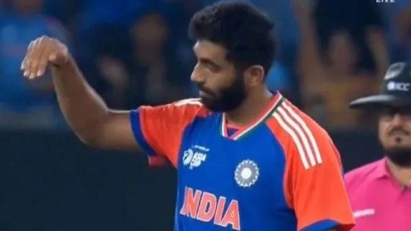 ଜସପ୍ରିତ ବୁମରାହ ସେଲିବ୍ରେସନ୍ ଭିଡିଓ: 'ପାକିସ୍ତାନୀ ଯୁଦ୍ଧ ବିମାନ'କୁ ଖସାଇ ଦେଲେ ବୁମରା, ହାରିସ ରୌଫଙ୍କୁ ଆଉଟ୍ କରିବା ପରେ...