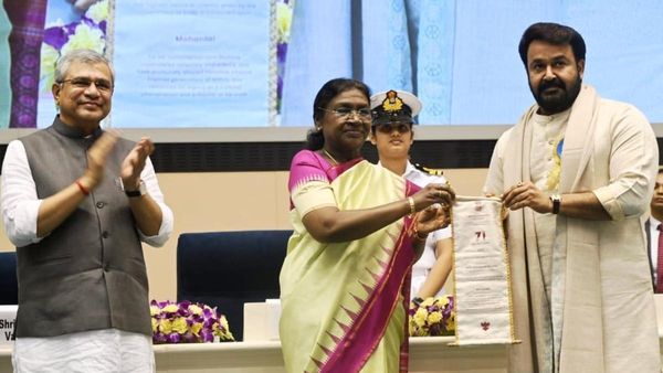 ମାଲାୟଲମ ସୁପରଷ୍ଟାର ମୋହନଲାଲଙ୍କୁ  ମିଳିଲା ଦାଦା ସାହେବ ଫାଲ୍‌କେ