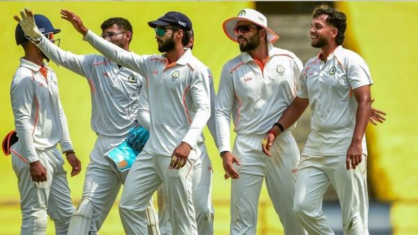 Irani Cup: ରେଷ୍ଟ ଅଫ୍ ଇଣ୍ଡିଆକୁ ୯୩ ରନରେ ପରାସ୍ତ କରି ରଣଜୀ ଚାମ୍ପିଅନ୍ ବିଦର୍ଭ ଜିତିଲା ଇରାନୀ କପ୍