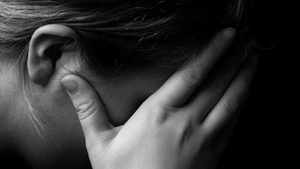 କଣ ଆପଣ ଡିପ୍ରେସନରେ ? ସେଥିରୁ ବାହାରିବେ କେମିତି