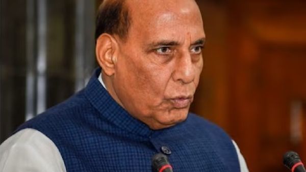 ପାକିସ୍ତାନକୁ ଚେତାବନୀ ଦେଲେ ପ୍ରତିରକ୍ଷା ମନ୍ତ୍ରୀ; କହିଲେ ଆକ୍ରମଣ କରିବାକୁ ସାହସ କଲେ ପାକିସ୍ତାନର ଭୂଗୋଳ.....