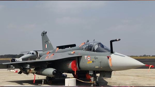 ଭାରତୀୟ ବାୟୁସେନାକୁ ମିଳିଲା ପ୍ରଥମ ସ୍ୱଦେଶୀ ଯୁଦ୍ଧ ବିମାନ, ଶତ୍ରୁ ପାଇଁ....