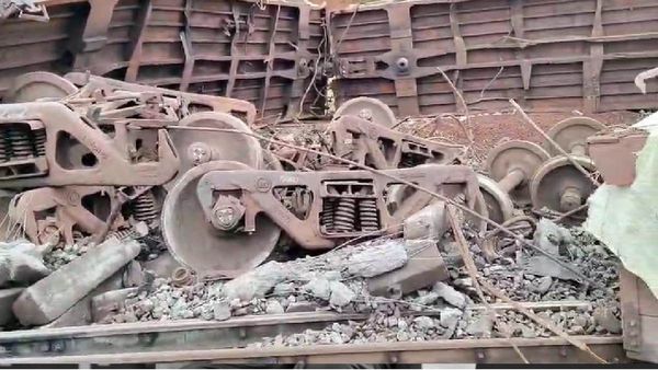 ଲାଇନଚ୍ୟୁତ ହେଲା ମାଲବାହୀ ଟ୍ରେନ୍ , ୧୦ଟି ବଗି ଲାଇନଚ୍ୟୁତ