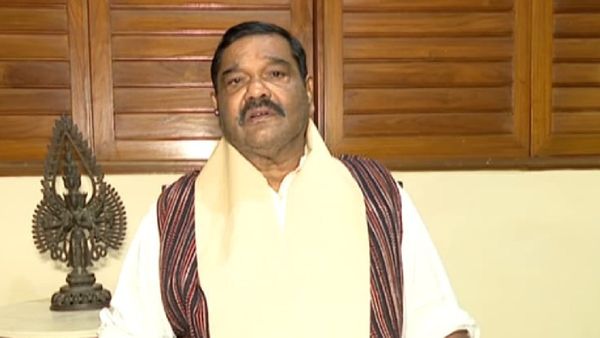 କିଛି ଲୋକ ନବୀନ ବାବୁଙ୍କୁ ଦେଖା କରିବାକୁ ଦେଉ ନାହାଁନ୍ତି' ; ଦେବାଶିଷ ସାମନ୍ତରାୟ