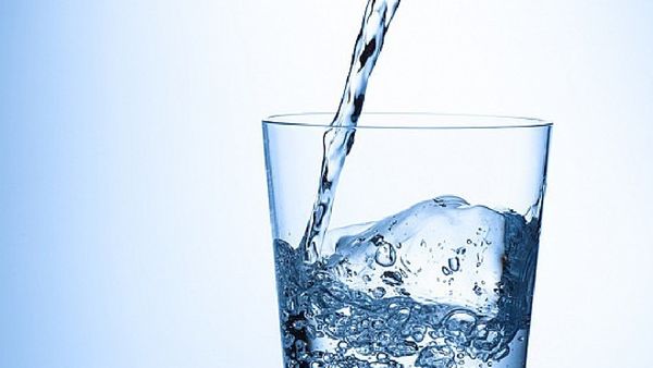 ଖାଲି ପେଟରେ ପିଅନ୍ତୁ ପାଣି , ମିଳିବ ଏହି ଲାଭ ....