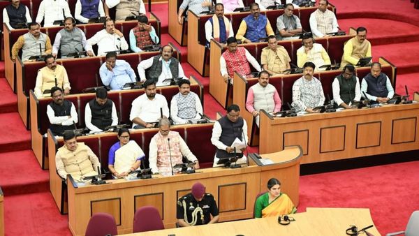 ୯ ଜେଲ୍‌ରୁ ୧୩ କଏଦୀ ଫେରାର, ଓଡିଶାରେ ୪୬ IAS, ୬୭ IPS, ୭୦ IFS ପଦବୀ ଖାଲି: ଗୃହରେ ମୁଖ୍ୟମନ୍ତ୍ରୀଙ୍କ ଲିଖିତ ଉତ୍ତର