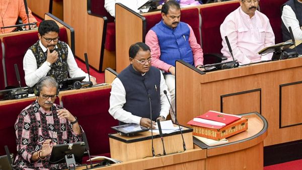 ରାଜ୍ୟରୁ ତଡ଼ିପାର ହେଲେଣି ୪୯ ବାଂଲାଦେଶୀ, ବିଧାନସଭାରେ ଲିଖିତ ଉତ୍ତର ରଖିଲେ ମୁଖ୍ୟମନ୍ତ୍ରୀ