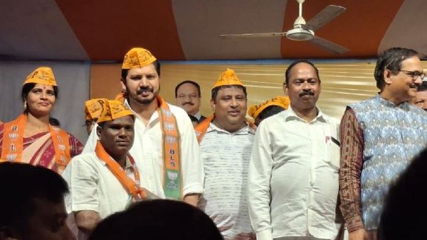 ପଦ୍ମ ଧରିଲେ ଭେଟେରାନ୍ ନେତା ପ୍ରଫୁଲ୍ଲଙ୍କ ଦୁଇ ପୁଅ