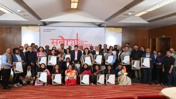 SABERA™ 2025:ଯେଉଁଠାରେ ଉଦ୍ଦେଶ୍ୟ ଏବଂ ପ୍ରଗତି ମିଳିତ ହୁଏ, ସେଠାରେ ଭାରତର 'ପରିବର୍ତ୍ତନକାରୀ'ମାନଙ୍କୁ ସମ୍ମାନିତ କରାଯାଏ