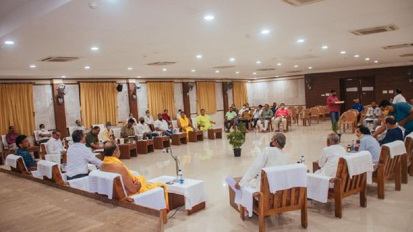 ସନ୍ଧ୍ୟା ୫ଟାରେ ଅନୁଷ୍ଠିତ ହେବ ଛତିଶା ନିଯୋଗର ଗୁରୁତ୍ବପୂର୍ଣ୍ଣ ବୈଠକ, ପହିଲି ଭୋଗ ନୀତିକୁ ନେଇ ଆସିପାରେ ବଡ ଖବର