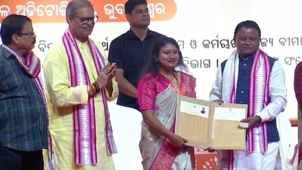  ୧୧ଟି ବିଭାଗ ୧୫୪୩ଜଣ ଶାୟୀଙ୍କୁ ନିଯୁକ୍ତି ପତ୍ର ବାଣ୍ଟିଲେ ମୁଖ୍ୟମନ୍ତ୍ରୀ
