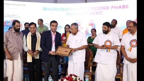 ଭିଜିଞ୍ଜମ୍ ବନ୍ଦର ଫେଜ୍–୨ ପାଇଁ ଭିତ୍ତିପ୍ରସ୍ତର ସ୍ଥାପନ, ଆଦାନୀ ଗ୍ରୁପ୍‌ର ୧୬,୦୦୦ କୋଟି ଟଙ୍କା ନିବେଶ ଘୋଷଣା