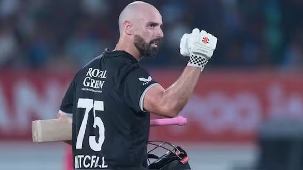 ଭାରତକୁ ୩୩୮ ରନର ଟାର୍ଗେଟ୍ ଦେଲା ନ୍ୟୁଜିଲାଣ୍ଡ