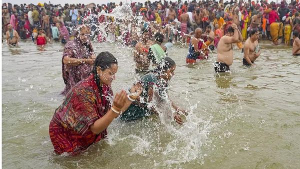 ମାଘ ପୂର୍ଣ୍ଣିମାରେ ପ୍ରୟାଗରାଜରେ ବୁଡ଼ ପକାଇଲେ ୯୦ ଲକ୍ଷ ଶ୍ରଦ୍ଧାଳୁ