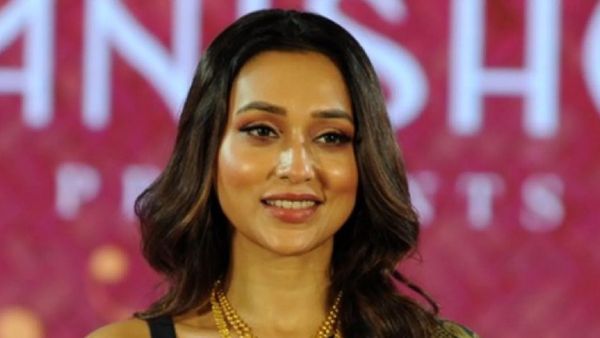 ପୂର୍ବତନ ଟିଏମସି ସାଂସଦ ମିମି ଚକ୍ରବର୍ତ୍ତୀଙ୍କୁ ୨୦ ଲକ୍ଷ ଟଙ୍କାର ମାନହାନି ନୋଟିସ୍