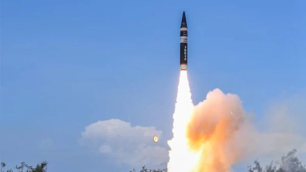 ଅଗ୍ନି-୩ କ୍ଷେପଣାସ୍ତ୍ରର ସଫଳ ପରୀକ୍ଷଣ