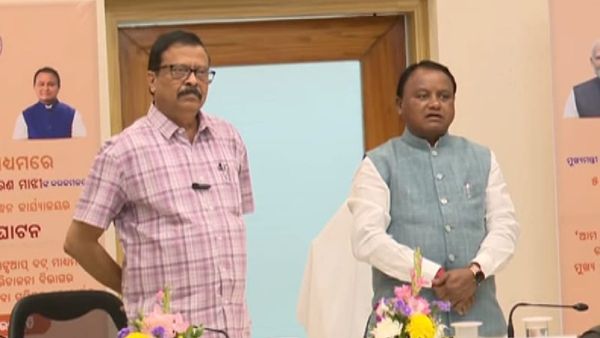ଆମ ସାଥୀ ୟୁନିଫାଏଡ୍‌ ହ୍ବାଟ୍ସଆପ୍‌ ବଟ’ ଉନ୍ମୋଚନ କଲେ ମୁଖ୍ୟମନ୍ତ୍ରୀ, ଏଣିକି ହାତ ପାଆନ୍ତରେ ମିଳିବ ରାଜସ୍ବ ସେବା