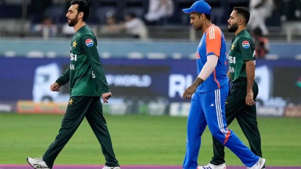 T20 World Cup 2026: ଶ୍ରୀଲଙ୍କାରେ ହୋଇପାରେ ଭାରତ-ପାକିସ୍ତାନ ମ୍ୟାଚ୍ ! ପାକିସ୍ତାନୀ ପତ୍ରକାରଙ୍କ ସୂଚନା
