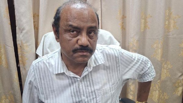 ଭିଜିଲାନ୍ସ ପଞ୍ଝାରେ ବରିଷ୍ଠ ଖଣି ଅଧିକାରୀ ଦେବବ୍ରତ ମହାନ୍ତି, ୩୦ ହଜାର ଟଙ୍କା ଲାଞ୍ଚ ନେବା ବେଳେ ମାଡ଼ି ବସିଲା ଭିଜିଲାନ୍ସ