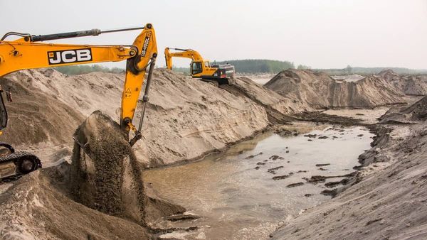 ରାଜ୍ୟରେ ଲଘୁ ଖଣିଜ ଉପରେ ଅତିରିକ୍ତ ଶୁଳ୍କ ବଢାଇଲେ ସରକାର, ଏଣିକି ବେଆଇନ ଖଣି ଖନନ କଲେ.....