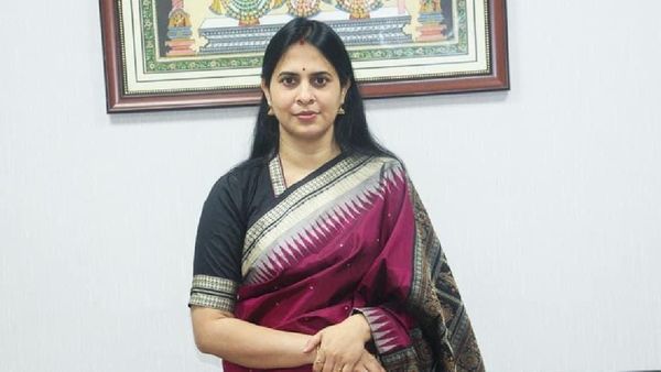 ଶକ୍ତି ନାନୀଙ୍କ ଶକ୍ତି ଓ ବରିଷ୍ଠଙ୍କୁ ଅଣଦେଖା ;ଶ୍ରୀମୟୀ ମିଶ୍ର