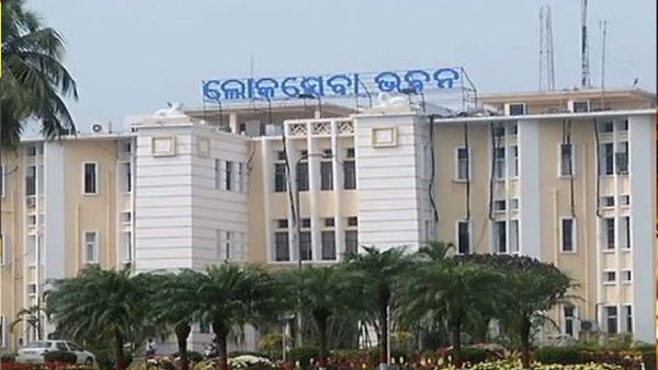 ମୁଖ୍ୟମନ୍ତ୍ରୀଙ୍କ ଅଧ୍ୟକ୍ଷତାରେ ଗୁରୁତ୍ବପୂର୍ଣ୍ଣ ରତ୍ନଭଣ୍ଡାର ବୈଠକ ଆରମ୍ଭ