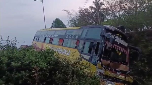 ଭଦ୍ରକ ଏନ୍ଏଚ୍-୧୬ ଅସୁରା ଛକ ନିକଟରେ ସିରିଜ୍ ଦୁର୍ଘଟଣା; ପିକଅପ୍ ଭ୍ୟାନ ଡ୍ରାଇଭର ମୃତ, ୬ ବସ୍ ଯାତ୍ରୀ ଗୁରୁତର
