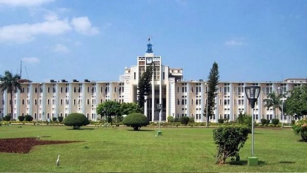 ଜୁନିଅର ରେଭେନ୍ୟୁ ଆସିଷ୍ଟାଣ୍ଟ୍ ପଦବୀରେ ହେବ ନିଯୁକ୍ତି, ଜିଲ୍ଲାପାଳଙ୍କୁ ଚିଠି ଲେଖିଲେ ରାଜସ୍ୱ ସଚିବ