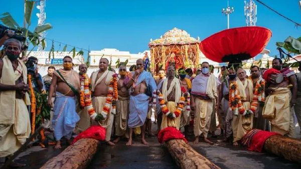 ଆଜିଠାରୁ ରଥ ନିର୍ମାଣ କାର୍ଯ୍ୟ ଆରମ୍ଭ, ଶ୍ରୀମନ୍ଦିରରୁ ତିନି ବାଡ଼ରୁ ଆଜ୍ଞା ମାଳ ବିଜେ
