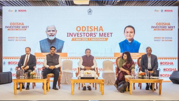 ରାଜ୍ଯକୁ ଆସିଲା ୪୮ ହଜାର କୋଟିର ପୁଞ୍ଜି, ଗୁଜରାଟ ଗସ୍ତ ସାରି ଫେରିବା ପରେ ସୂଚନା ଦେଲେ ମୁଖ୍ୟମନ୍ତ୍ରୀ