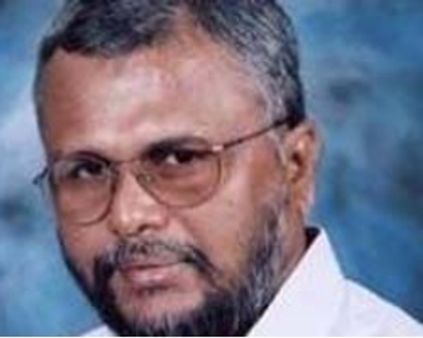 பெண் புலி தற்கொலைத் தாக்குதல்: டக்ளஸ் தேவானந்தாவைக் கொல்ல முயற்சி
