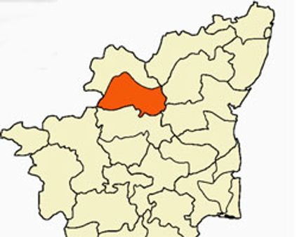 நக்ஸல்கள் துணிகரம்-காவல் நிலையத்தில் துப்பாக்கிகள், வாக்கி டாக்கி கொள்ளை