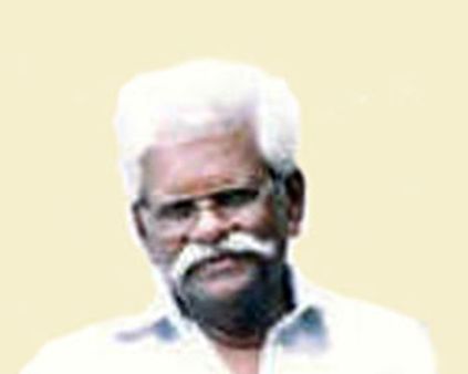 எம்.ஜி.ஆரை மிரட்டினார் ராஜீவ்- புலமைப்பித்தன்