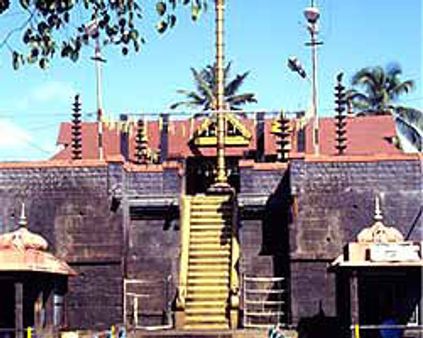 சபரிமலை கோவிலில் பெண்களை அனுமதிக்கலாம்: கேரள அரசு