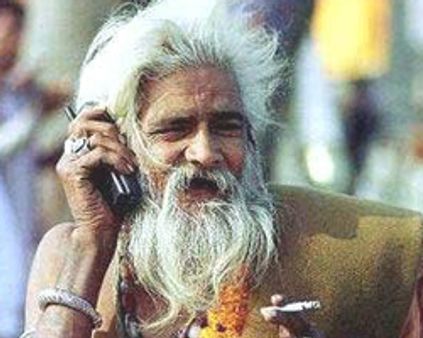 இந்தியாவில் 24 கோடி பேரிடம் செல்போன்கள்