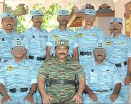 விடுதலைப் புலிகள் மீண்டும் விமானத் தாக்குதல் - 6 ராணுவத்தினர் பலி