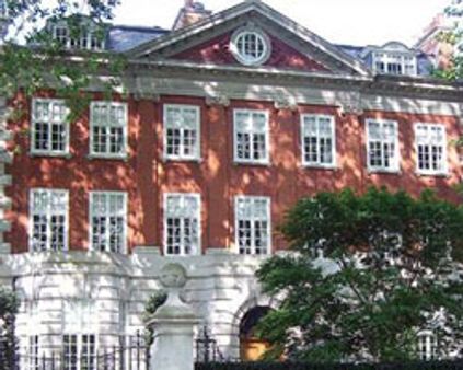 மிட்டல் வசமான உலகிலேயே விலையுயர்ந்த மாளிகை