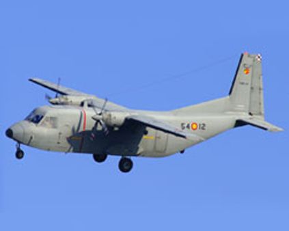 இந்தேனேஷிய ராணுவ விமானம் மாயம்- இந்தியர் உள்பட 18 பேர் கதி?