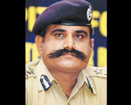 மக்கள் டிவி மீது கமிஷனர் ஜாங்கிட் மான நஷ்ட வழக்கு