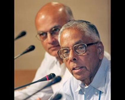 எம்.கே.நாராயணன், எஸ்.எஸ். மேனன், பாதுகாப்பு செயலர் திடீர் இலங்கை பயணம்