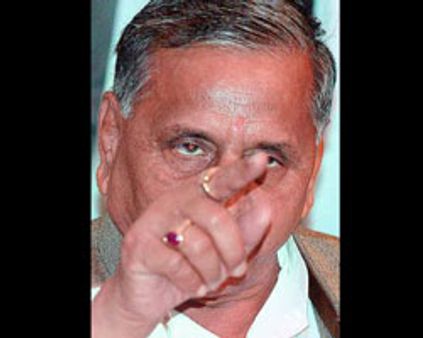 டீலுக்கு பின்னால் பல டீல்கள்!!