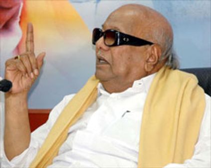 சேது: தவறு செய்தது வக்கீல்கள்; இருவரும் நீக்கம்-கருணாநிதி