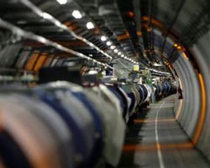 ஹீலியம் கசிவு-புரோட்டான் ~~மோதல்~~ நிறுத்தம்!