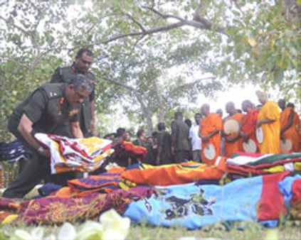 கிளிநொச்சியை எந்த நேரத்திலும் மீட்போம்: பொன்சேகா