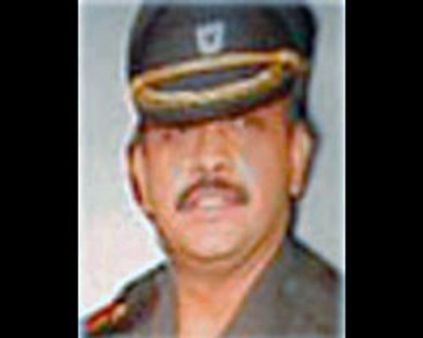 மாலேகான் குண்டு: நாசிக் கொண்டு செல்லப்பட்ட புரோஹித்