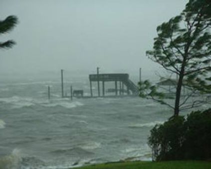 காவிரி டெல்டா மாவட்டங்களில் சூறாவளியுடன் கன மழை