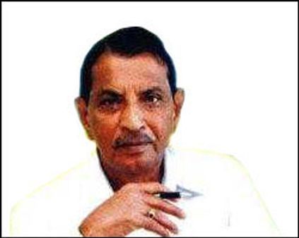 நடிகர்களால் என்ன பயன்?: சிலம்பொலி செல்லப்பன்